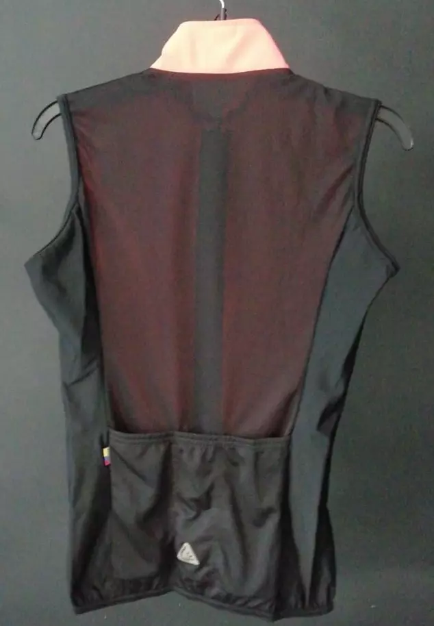 CODESPORTS Chaleco Cortavientos De Dama - Color Rosa 4 CODESPORTS Chaleco Cortavientos De Dama - Color Rosa - Imagen 2