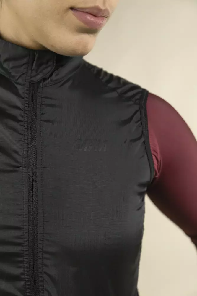 Gavia Chaleco Rompevientos Para Mujer Negro 9 Gavia Chaleco Rompevientos Para Mujer Negro - Imagen 7