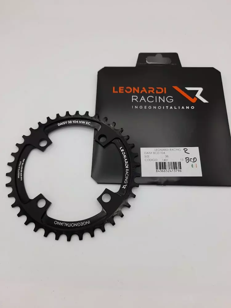 Leonardi Racing Plato/coronilla LEONARDI MTB 38T Redonda 104BCD Negra 4 Leonardi Racing Plato/coronilla LEONARDI MTB 38T Redonda 104BCD Negra - Imagen 2