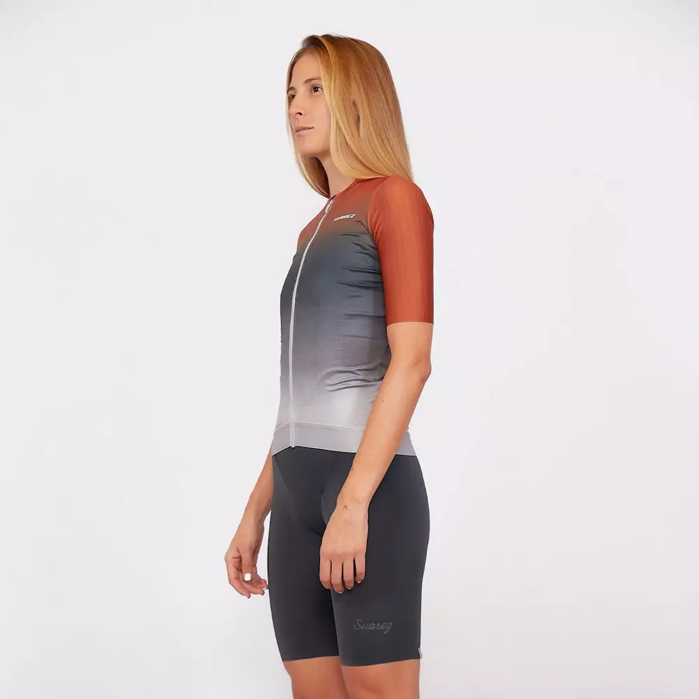 Camiseta Suarez Dama Performance Gradient 2022 6 Camiseta Suarez Dama Performance Gradient 2022 - Imagen 4