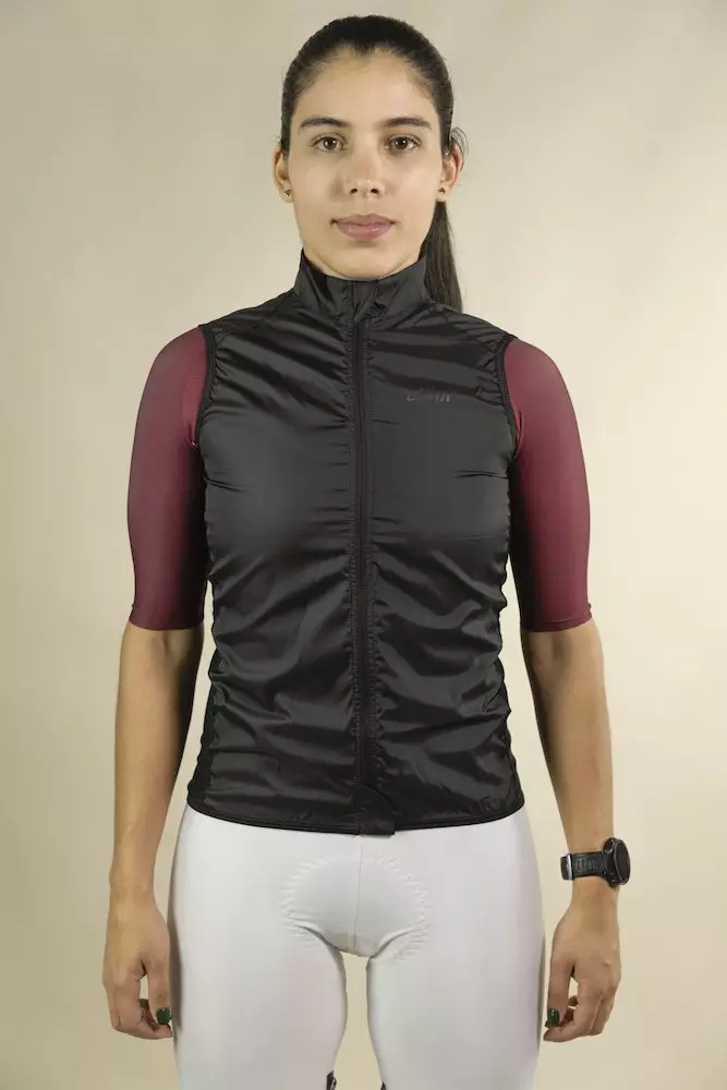 Gavia Chaleco Rompevientos Para Mujer Negro 6 Gavia Chaleco Rompevientos Para Mujer Negro - Imagen 4