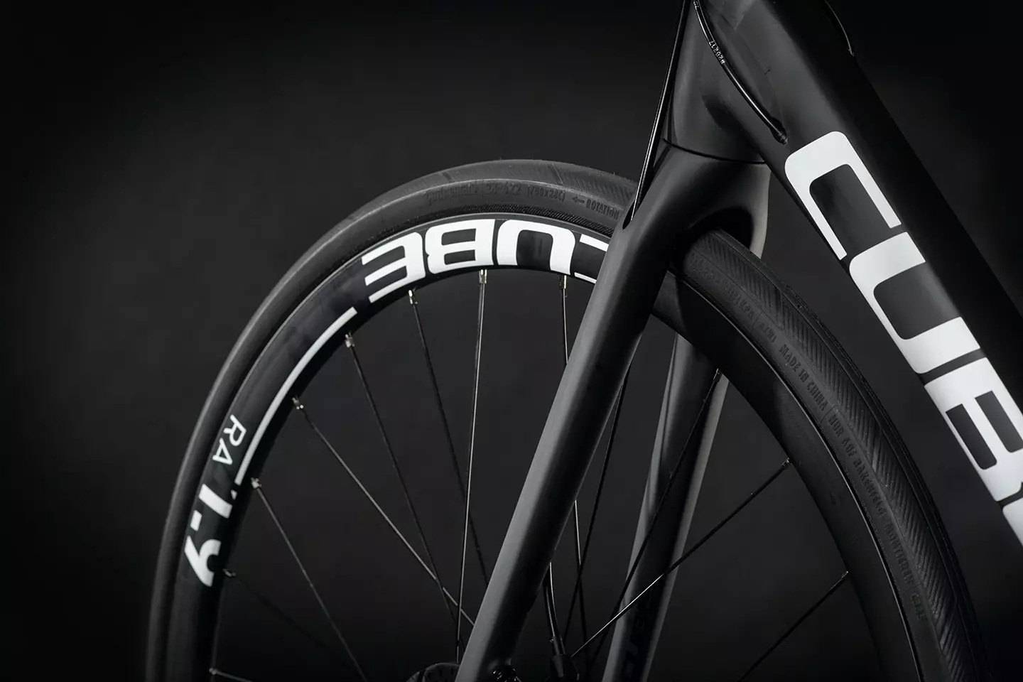 Bicicleta Cube Attain Race 2021 (58, Negro) 5 Bicicleta Cube Attain Race 2021 (58, Negro) - Imagen 3
