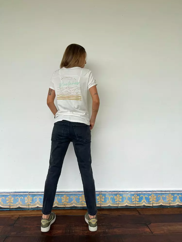 PAVE Camiseta Femenina Gran Fondo Antioquia Ed Especial 4 PAVE Camiseta Femenina Gran Fondo Antioquia Ed Especial - Imagen 2