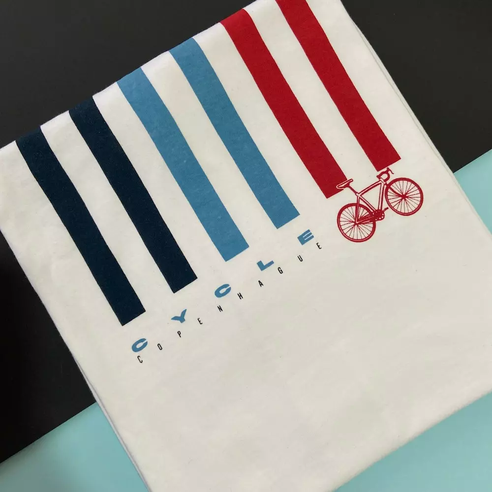 PAVE Camiseta Femenina Copenhague 4 PAVE Camiseta Femenina Copenhague - Imagen 2