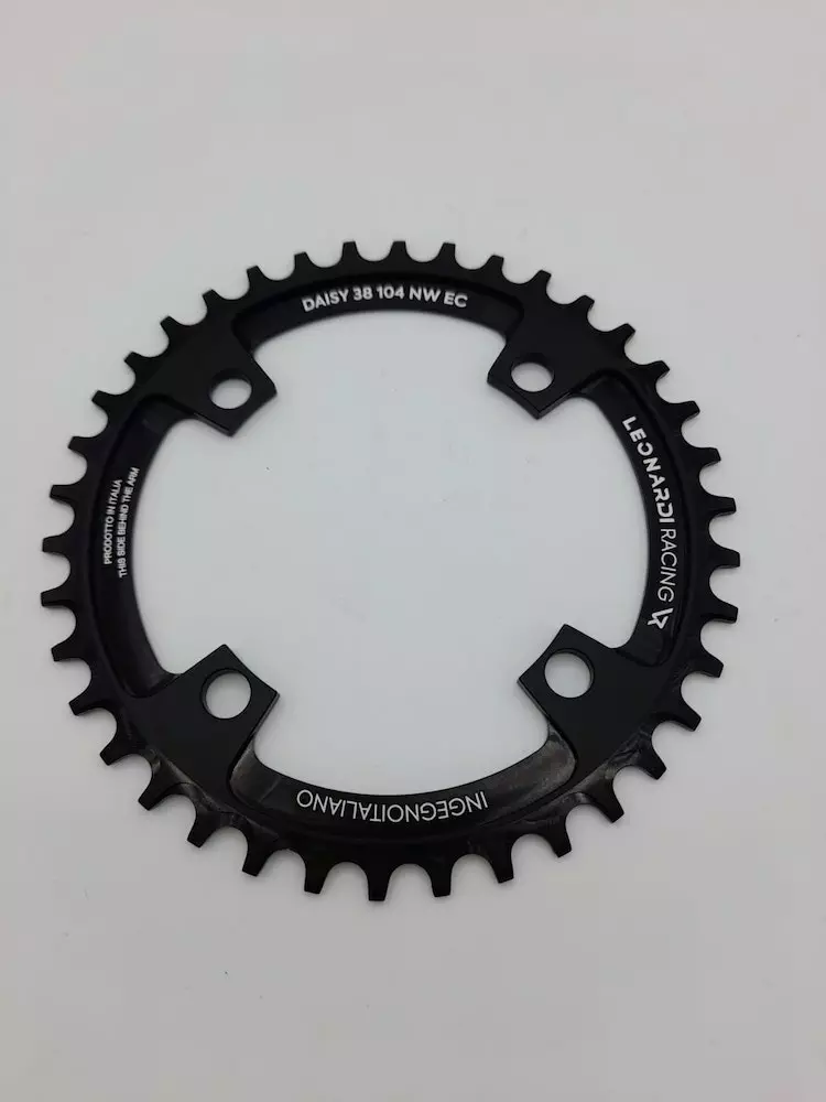 Leonardi Racing Plato/coronilla LEONARDI MTB 38T Redonda 104BCD Negra 5 Leonardi Racing Plato/coronilla LEONARDI MTB 38T Redonda 104BCD Negra - Imagen 3