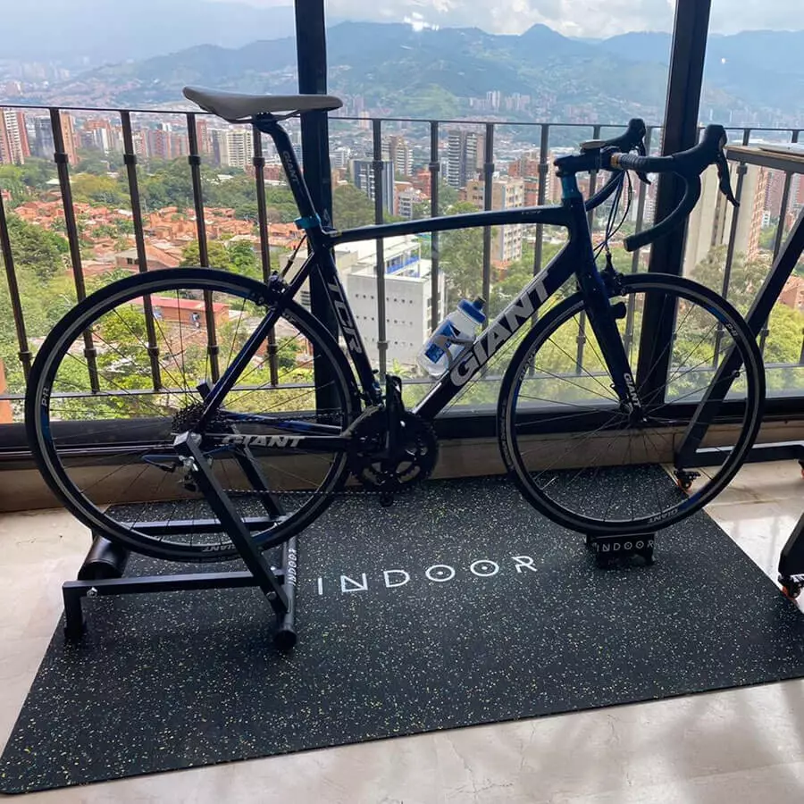 Indoor Piso L 3 Indoor Piso L