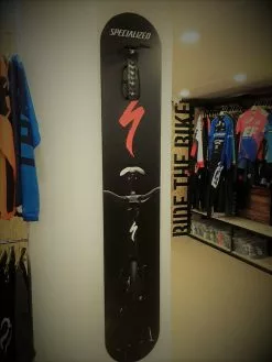 Specialized Tabla Para Colgar La Bicicleta